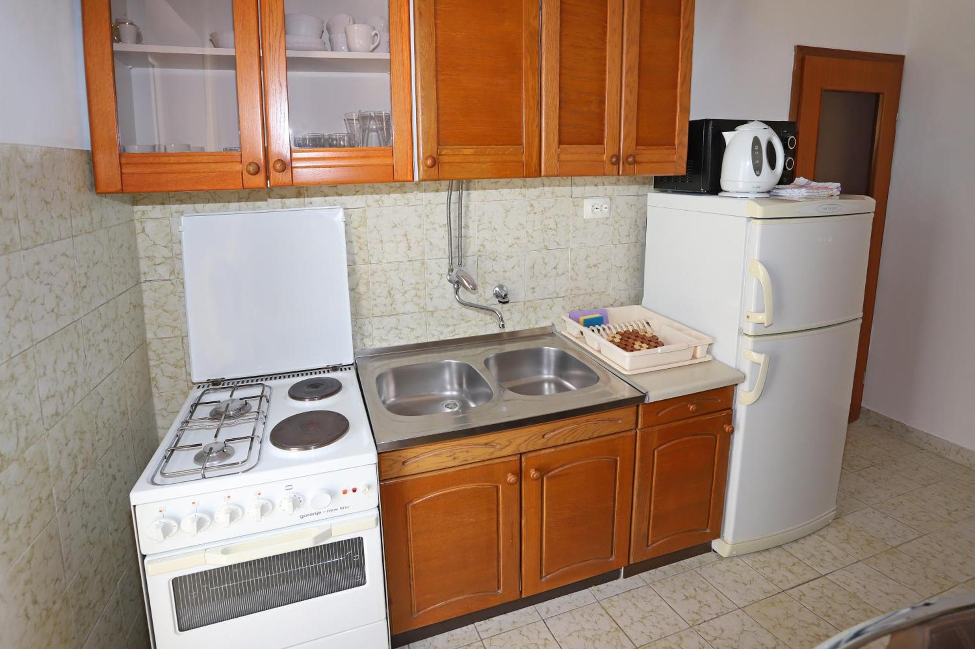 Apartments Edita & Robert ロクヴァ・ロゴズニツァ エクステリア 写真